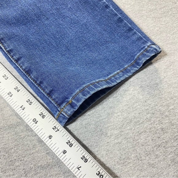 Izod Jeans Men's W40 Blue Comfort Stretch Straight Leg Mid Rise Casual Denim - Picture 12 of 13